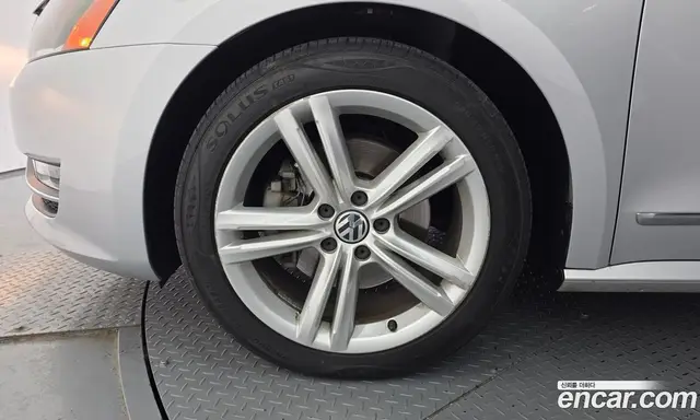 Volkswagen Passat 2013 2.0 автомат (гидро), миниатюра 5 Volkswagen Passat 2013 2.0 автомат (гидро), миниатюра 5