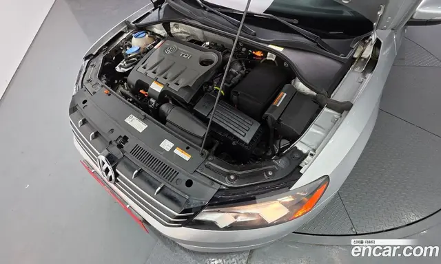 Volkswagen Passat 2013 2.0 автомат (гидро), миниатюра 6 Volkswagen Passat 2013 2.0 автомат (гидро), миниатюра 6