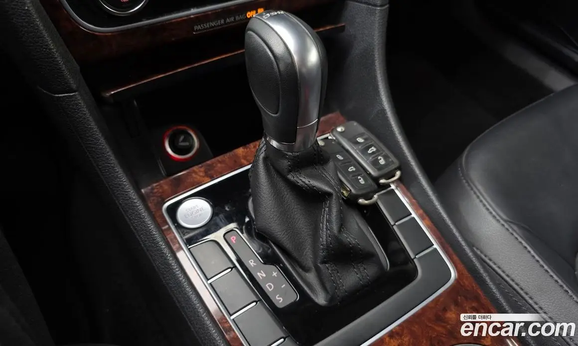 Volkswagen Passat 2013 2.0 автомат (гидро), фото 9 Volkswagen Passat 2013 2.0 автомат (гидро), фото 9