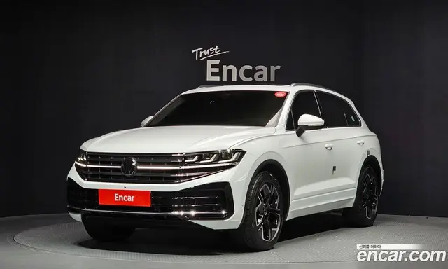 Volkswagen Touareg, 2025, 4 608 км