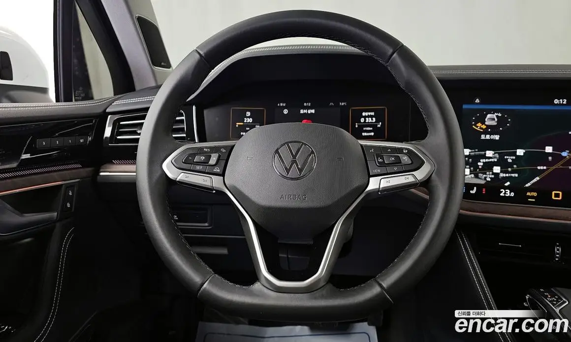 Volkswagen Touareg 2025 3.0 автомат (гидро), фото 13 Volkswagen Touareg 2025 3.0 автомат (гидро), фото 13