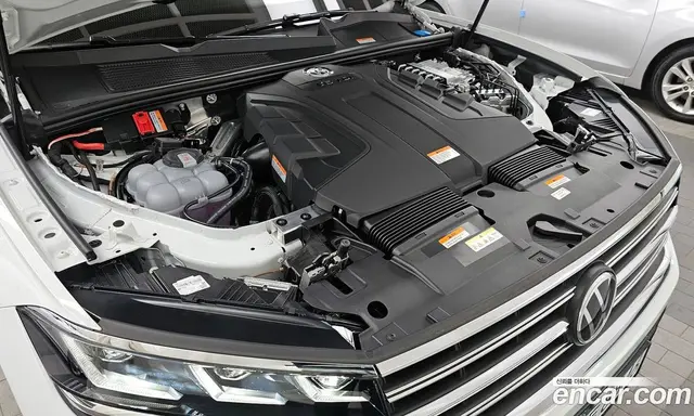 Volkswagen Touareg 2025 3.0 автомат (гидро), миниатюра 6 Volkswagen Touareg 2025 3.0 автомат (гидро), миниатюра 6