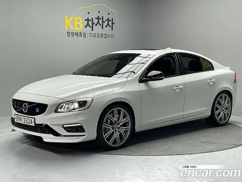 Volvo S60 2017 2.0 автомат (гидро), фото 20 Volvo S60 2017 2.0 автомат (гидро), фото 20