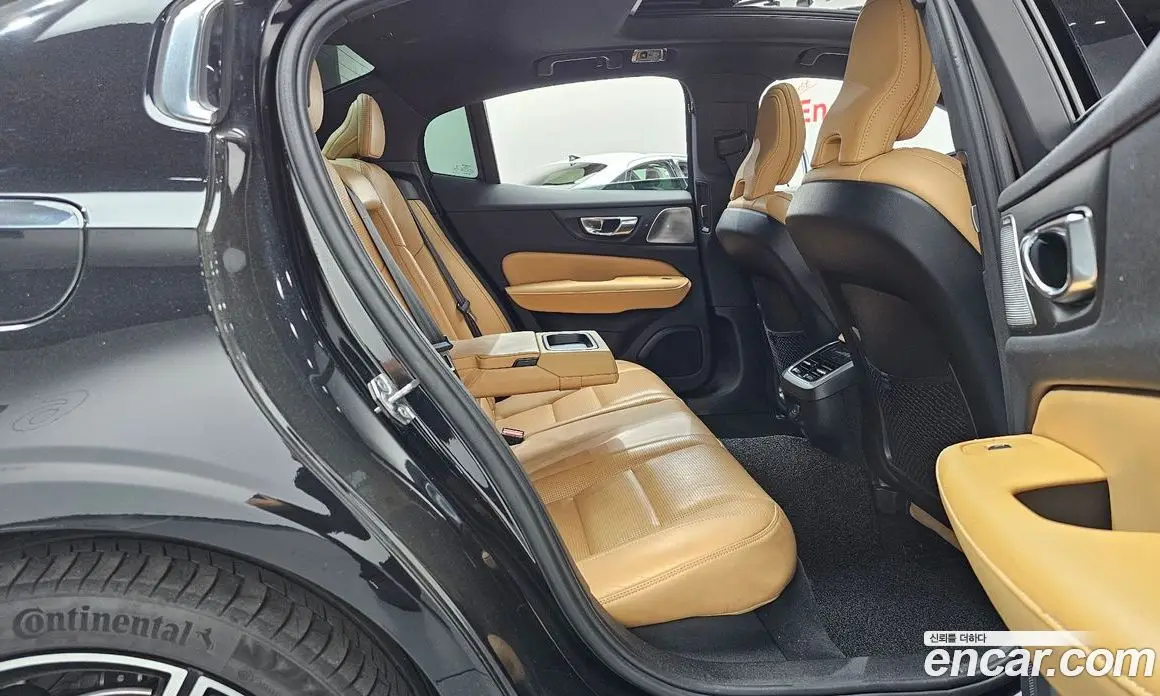Volvo S60 2020 2.0 автомат (гидро), фото 11