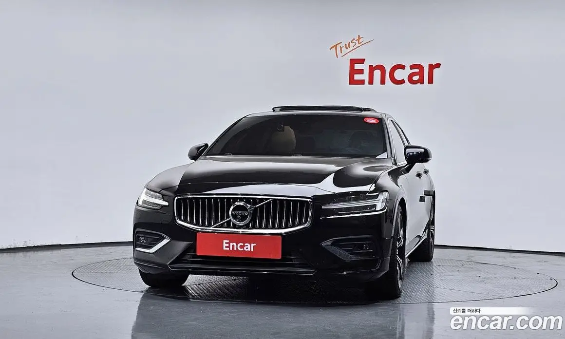 Volvo S60 2020 2.0 автомат (гидро), фото 3