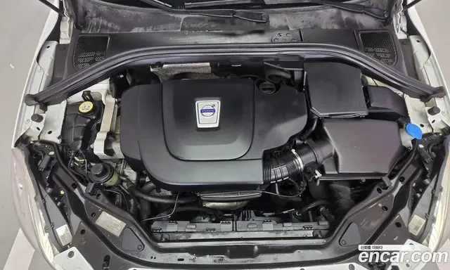 Volvo XC60 2011 2.4 автомат (гидро), миниатюра 10