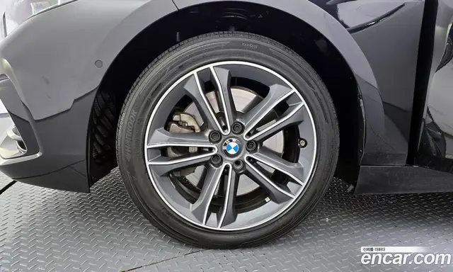 BMW 1 серия 2022 2.0 автомат (гидро), миниатюра 5