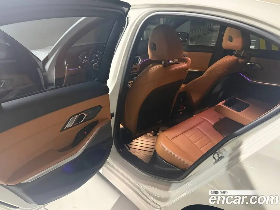 BMW 3 серия 2019 2.0 автомат (гидро), фото 10 BMW 3 серия 2019 2.0 автомат (гидро), фото 10
