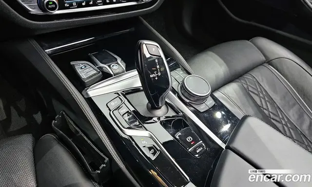 BMW 5 серия 2021 2.0 автомат (гидро), миниатюра 9 BMW 5 серия 2021 2.0 автомат (гидро), миниатюра 9