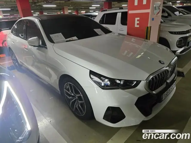 BMW 5 серия 2026 2.0 автомат (гидро), миниатюра 2