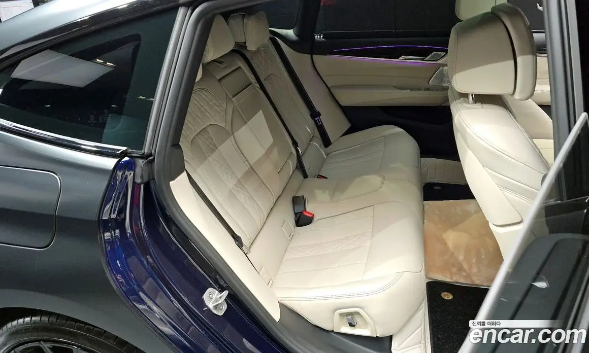 BMW 6 серия 2024 3.0 автомат (гидро), фото 12 BMW 6 серия 2024 3.0 автомат (гидро), фото 12