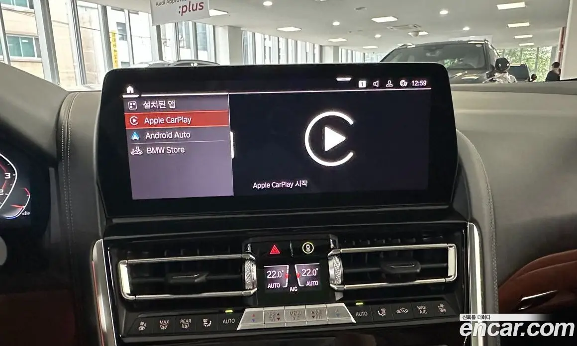 BMW 8 серия 2024 4.4 автомат (гидро), фото 17