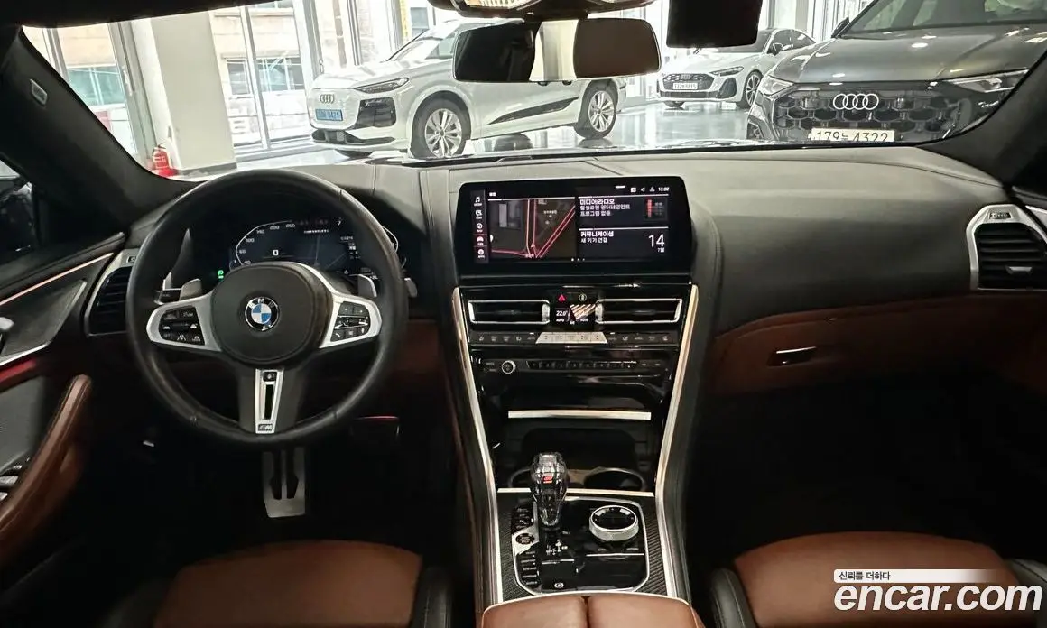 BMW 8 серия 2024 4.4 автомат (гидро), фото 7
