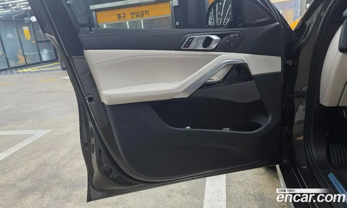 BMW X6 2025 3.0 автомат (гидро), фото 20