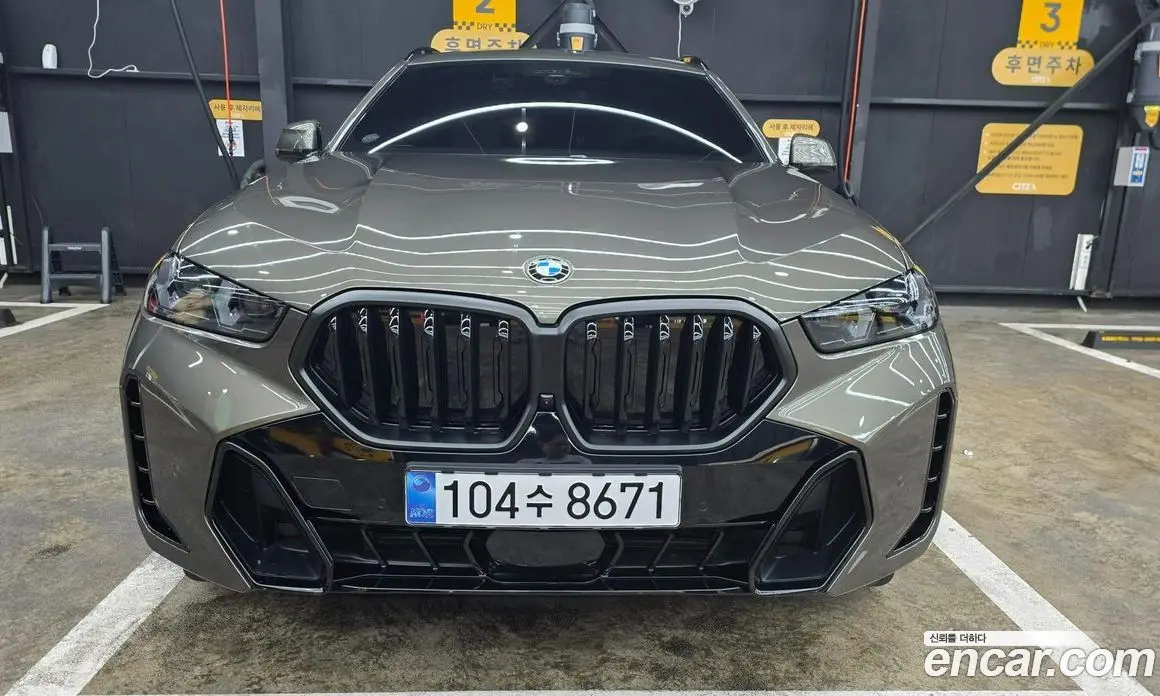 BMW X6 2025 3.0 автомат (гидро), фото 3