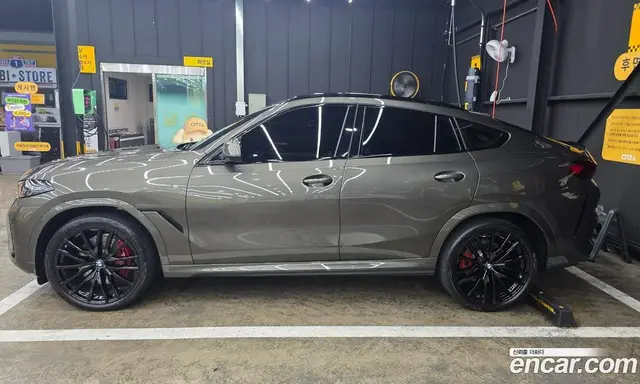 BMW X6 2025 3.0 автомат (гидро), миниатюра 4
