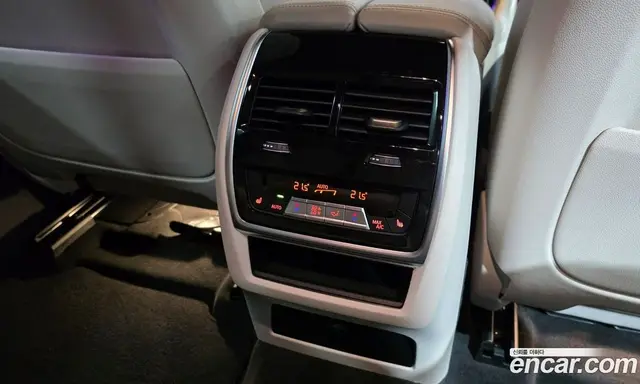 BMW X6 2025 3.0 автомат (гидро), миниатюра 6