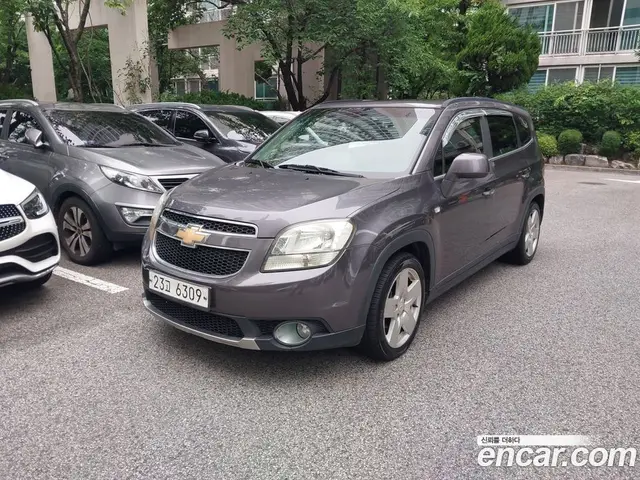 Chevrolet Orlando 2011 2.0 автомат (гидро), миниатюра 1
