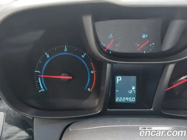 Chevrolet Orlando 2011 2.0 автомат (гидро), миниатюра 6