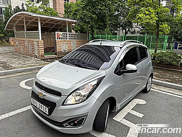 Chevrolet Spark 2013 1.0 автомат (гидро), миниатюра 1