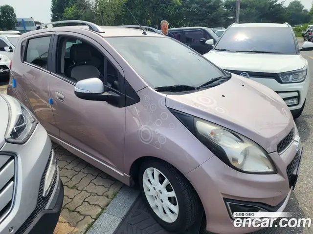 Chevrolet Spark 2013 1.0 автомат (гидро), миниатюра 1