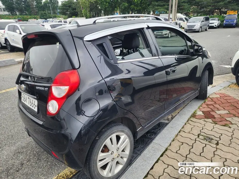 Chevrolet Spark 2013 1.0 автомат (гидро), фото 13
