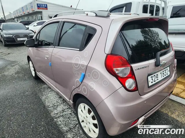 Chevrolet Spark 2013 1.0 автомат (гидро), миниатюра 8
