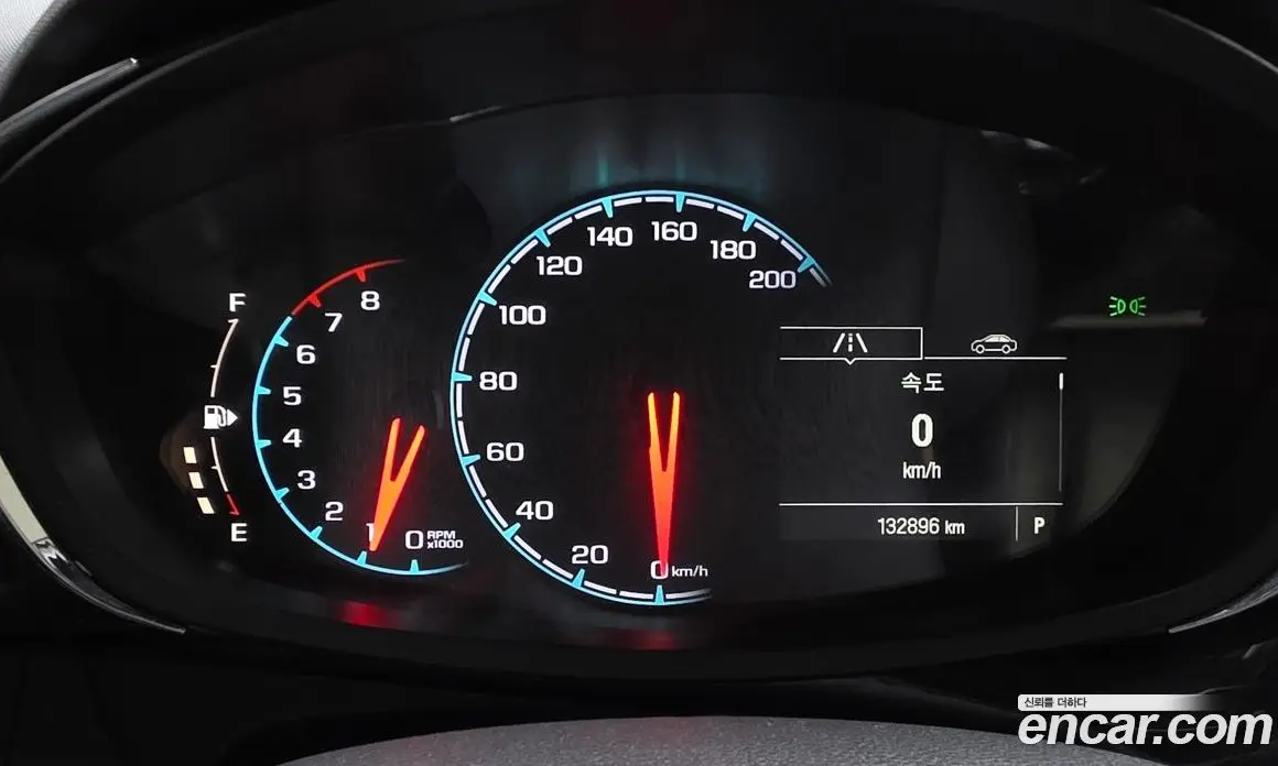 Chevrolet Spark 2015 1.0 автомат (гидро), фото 11
