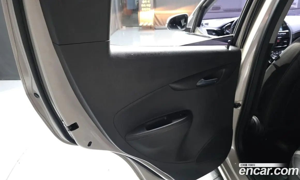 Chevrolet Spark 2015 1.0 автомат (гидро), фото 15