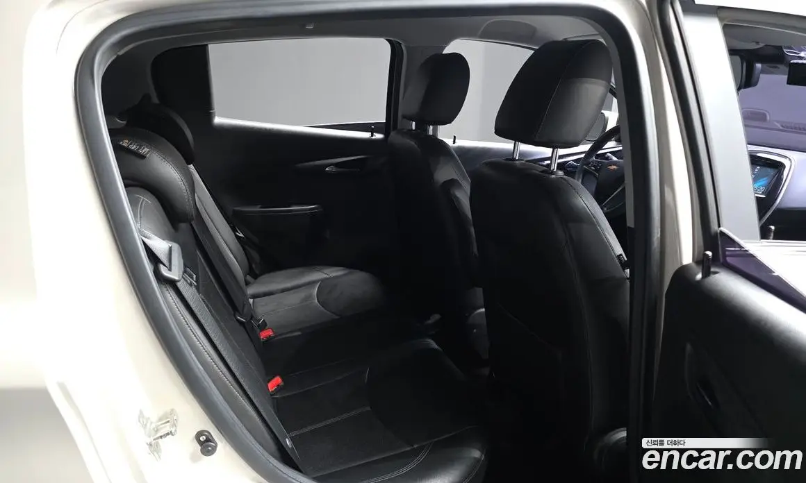 Chevrolet Spark 2015 1.0 автомат (гидро), фото 18