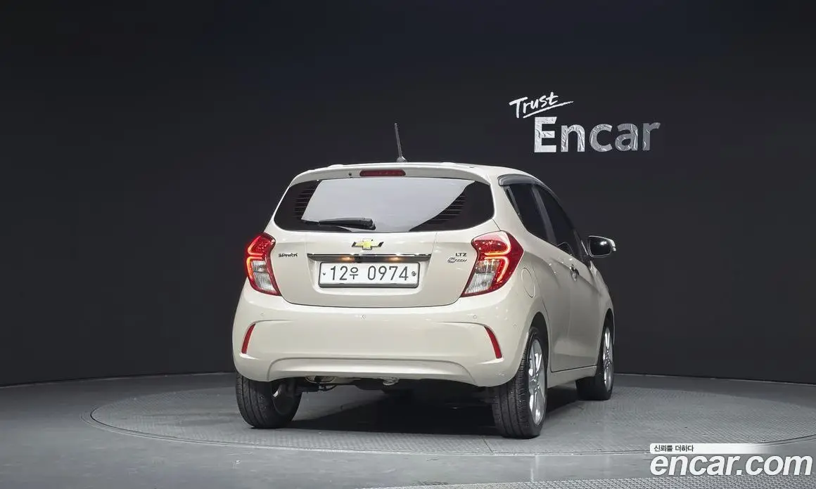 Chevrolet Spark 2015 1.0 автомат (гидро), фото 4