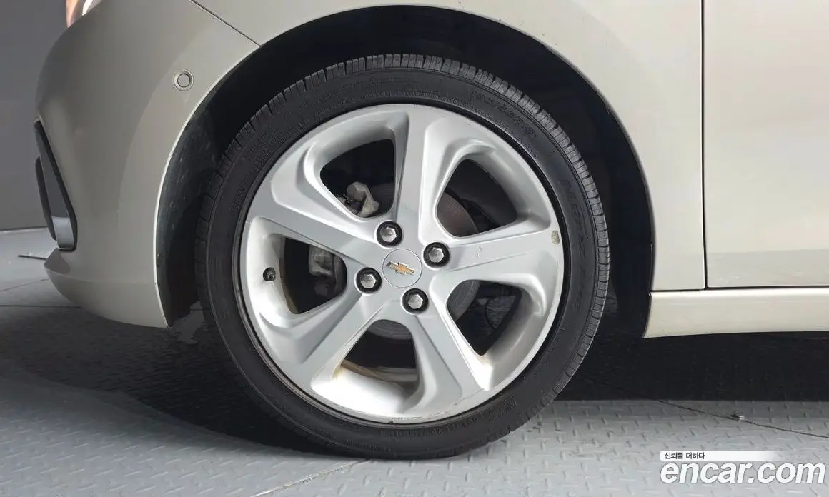 Chevrolet Spark 2015 1.0 автомат (гидро), фото 5