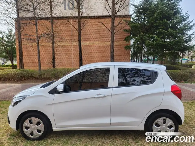Chevrolet Spark 2016 1.0 автомат (гидро), миниатюра 2