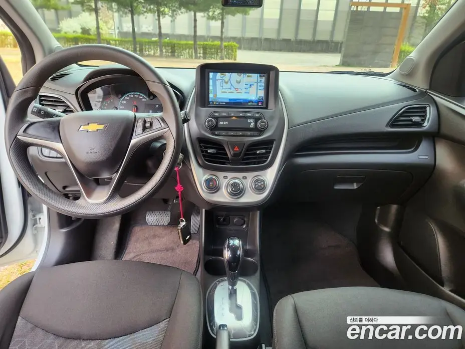 Chevrolet Spark 2016 1.0 автомат (гидро), фото 13