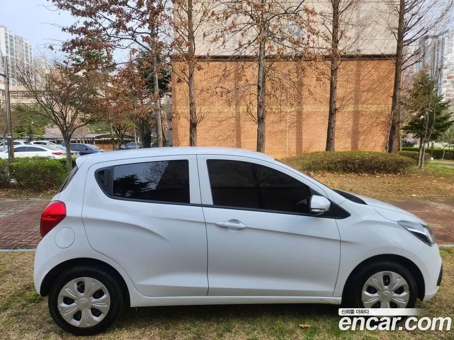 Chevrolet Spark 2016 1.0 автомат (гидро), фото 4