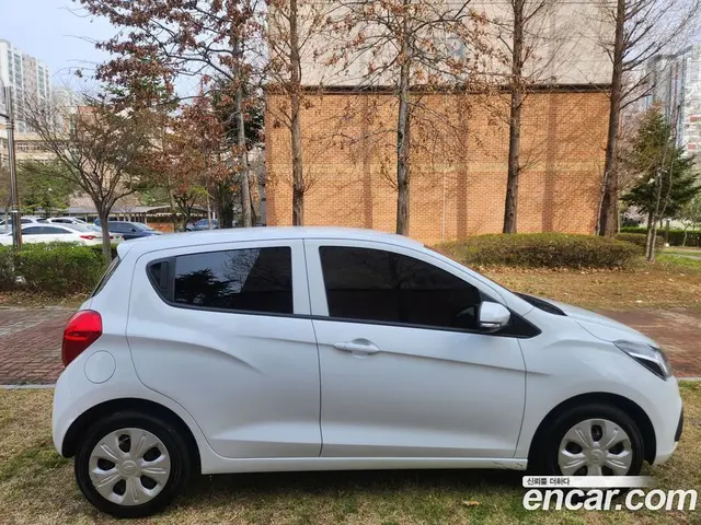 Chevrolet Spark 2016 1.0 автомат (гидро), миниатюра 4