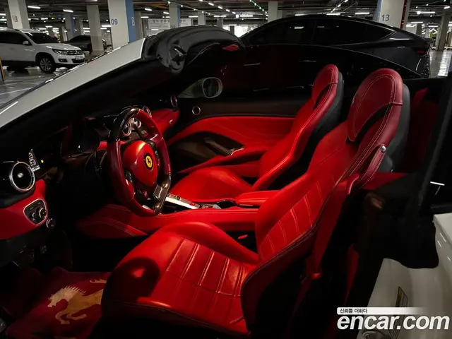 Ferrari California 2017 3.9 автомат (гидро), миниатюра 8