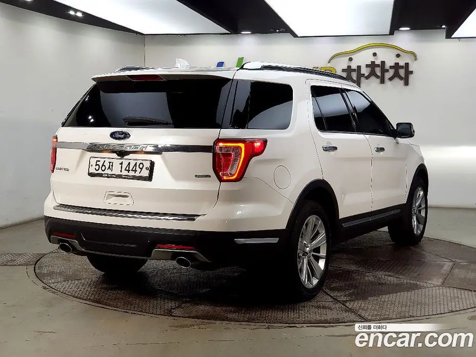 Ford Explorer 2019 2.3 автомат (гидро), фото 2 Ford Explorer 2019 2.3 автомат (гидро), фото 2
