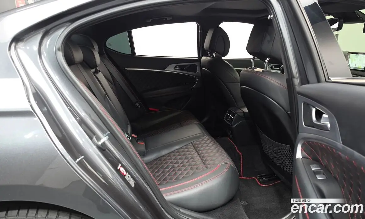 Genesis G70 2019 3.3 автомат (гидро), фото 17