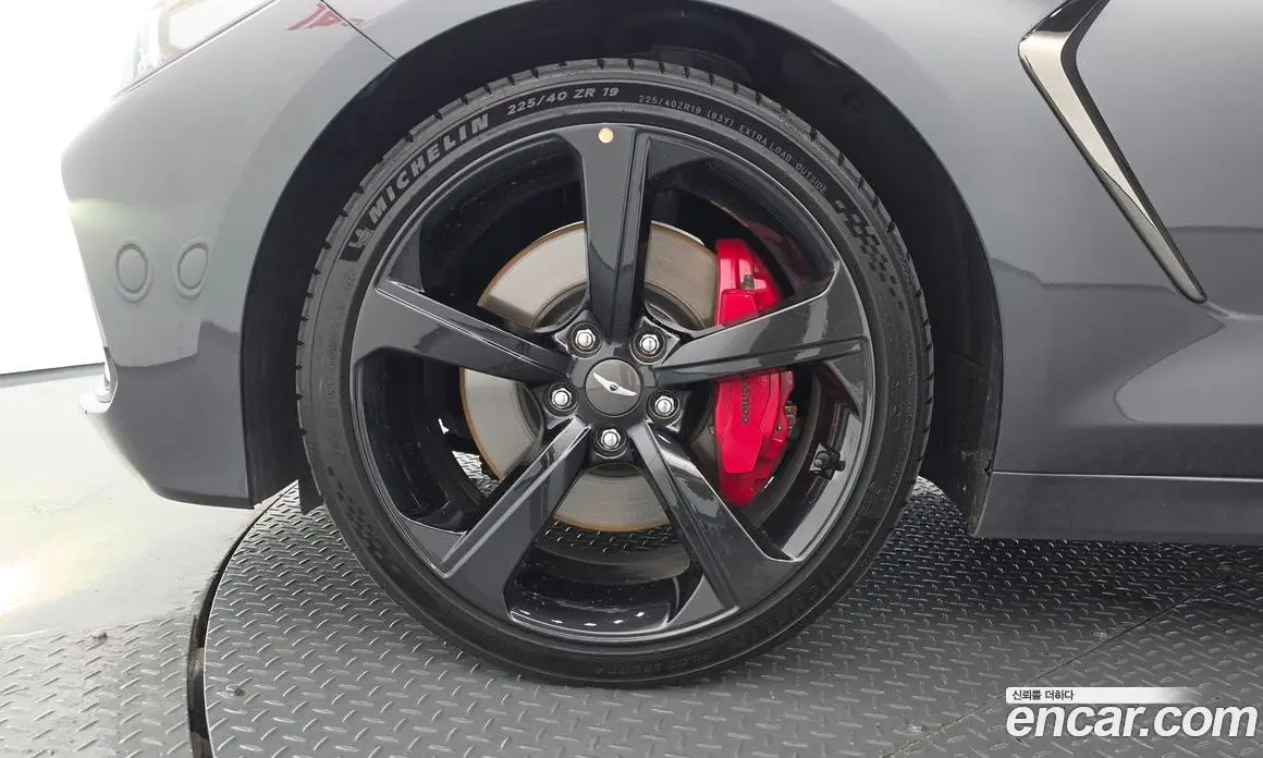 Genesis G70 2019 3.3 автомат (гидро), фото 5