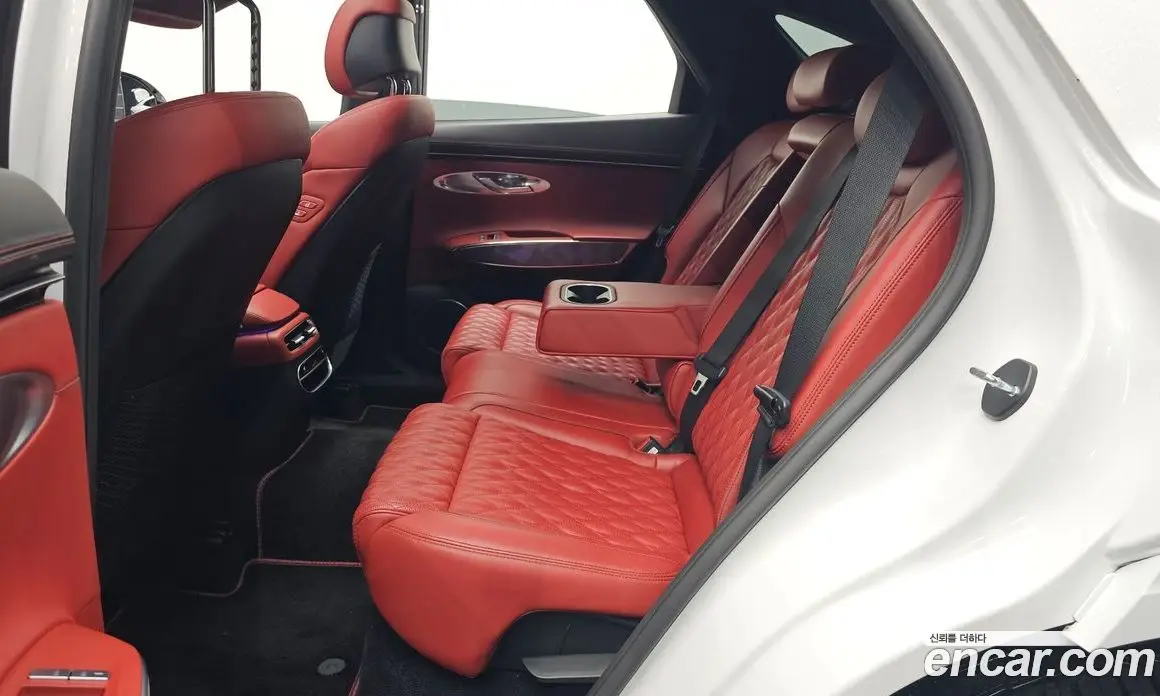 Genesis GV70 2022 2.5 автомат (гидро), фото 27