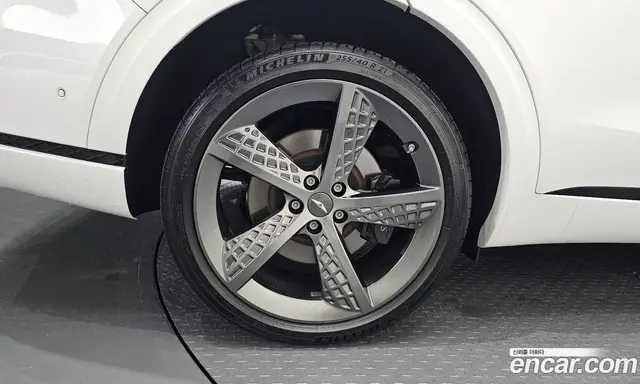 Genesis GV70 2022 2.5 автомат (гидро), миниатюра 4