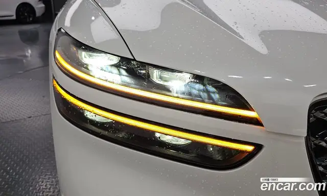 Genesis GV70 2022 2.5 автомат (гидро), миниатюра 7