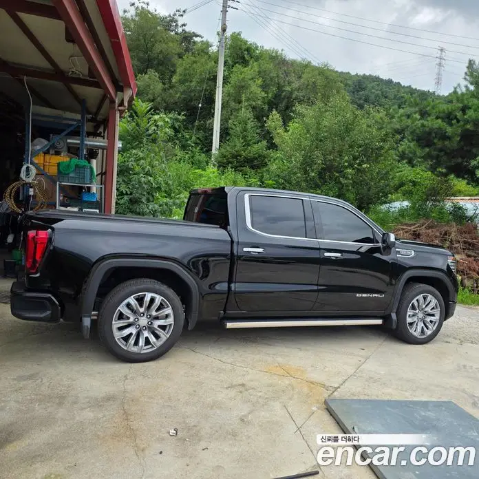 GMC Sierra 2025 6.2 автомат (гидро), фото 13