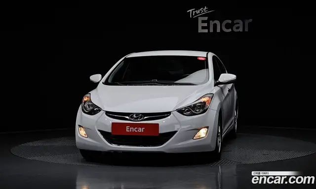 Hyundai Avante 2012 1.6 автомат (гидро), миниатюра 3