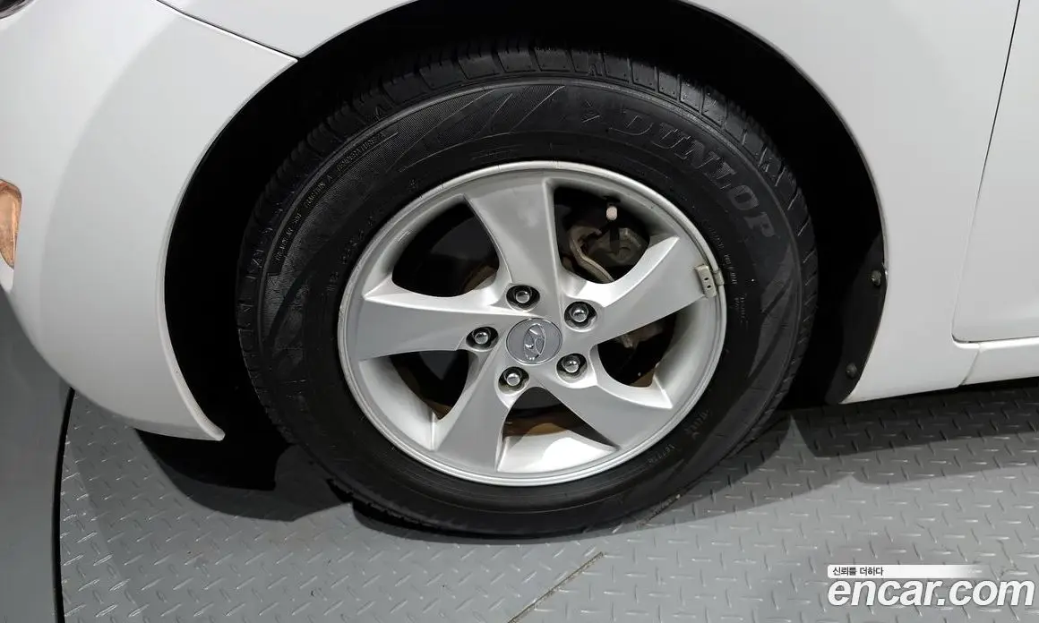 Hyundai Avante 2012 1.6 автомат (гидро), фото 5