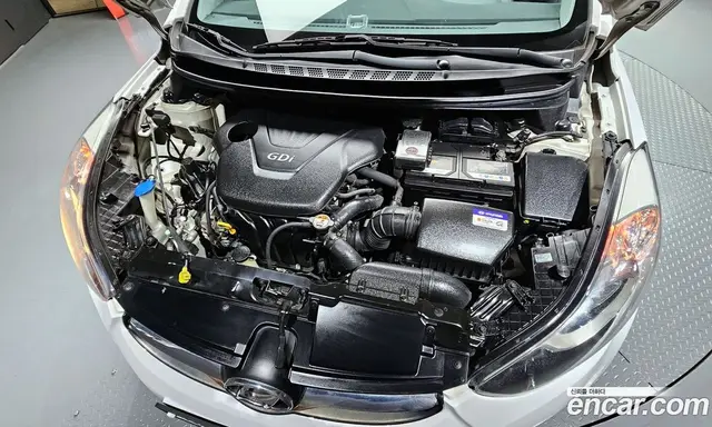 Hyundai Avante 2012 1.6 автомат (гидро), миниатюра 6