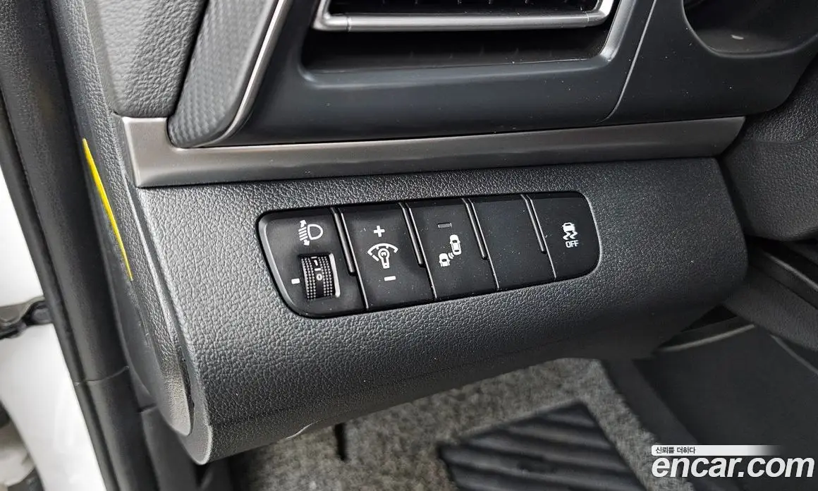 Hyundai Avante 2019 1.6 автомат (гидро), фото 17