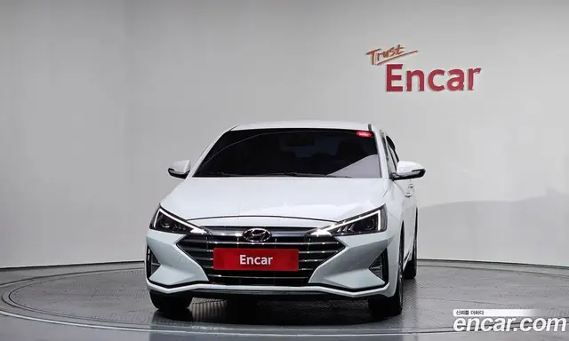 Hyundai Avante 2019 1.6 автомат (гидро), миниатюра 3