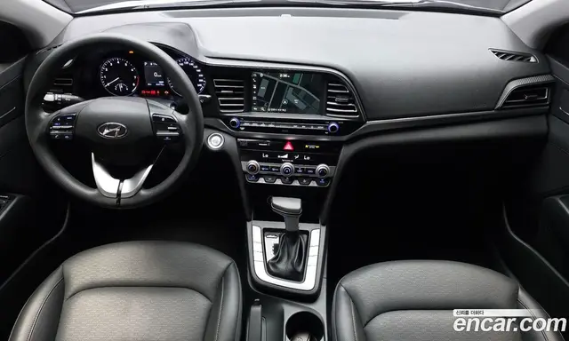 Hyundai Avante 2019 1.6 автомат (гидро), миниатюра 10